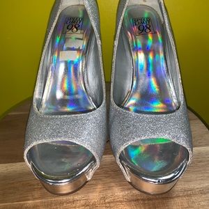 Glittery heels size 7